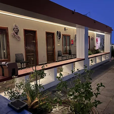 The French Villa Elite-3